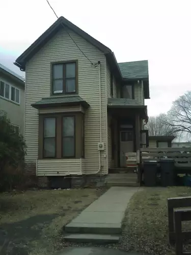 2019-10/UNIVERSITY-OF-MINNESOTA-Apartment-Building-603672.webp