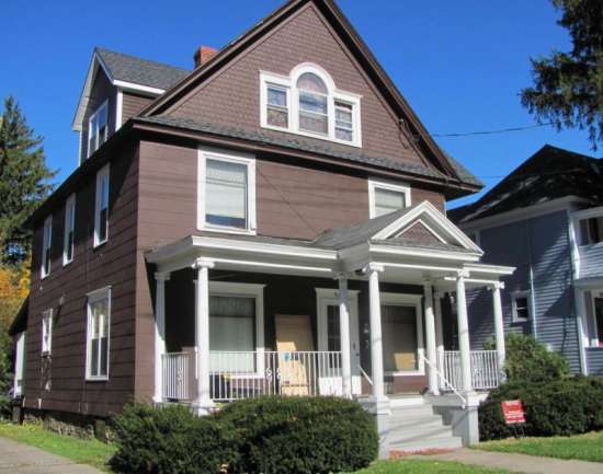 2020-02/SUNY-Cortland-House-652269.jpeg