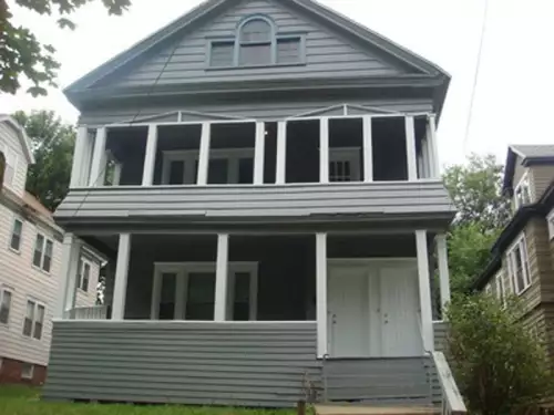 2020-02/SYRACUSE-Apartment-Building-650236.webp