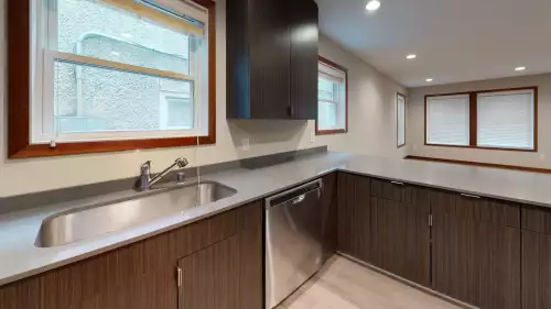 2020-10/UNIVERSITY-OF-MINNESOTA-Apartment-Building-734920.webp