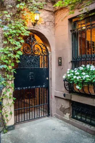 Harlem Hideway Garden 0 0