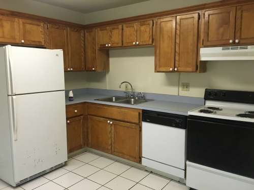2004 Karen Ln 0 0