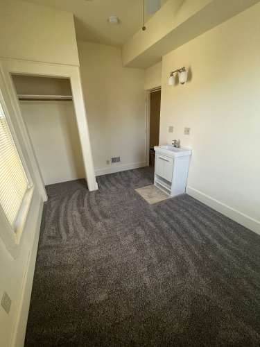 Thomas Cook House 3
