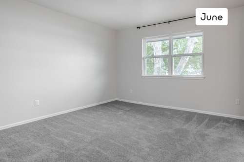 Private bedroom in 3 bed/1 bath Home 2 1