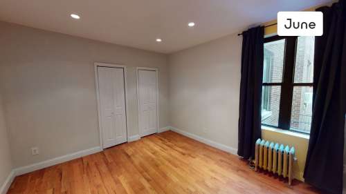Private bedroom in 4 bed/1 bath Home 11 2