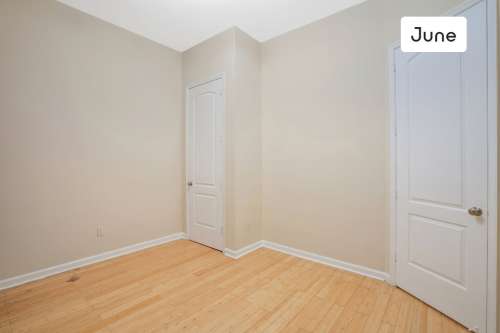 Private bedroom in 4 bed/1 bath Home 18 1