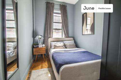 Private bedroom in 3 bed/1 bath Home 11 3