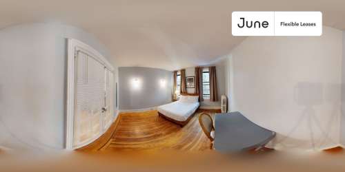 Private bedroom in 4 bed/1 bath Home 136 1