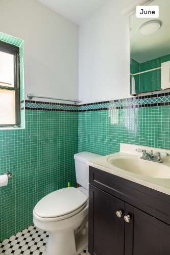 Private bedroom in 4 bed/1 bath Home 46 0