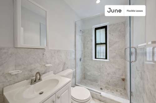 Private bedroom in 4 bed/1 bath Home 107 1
