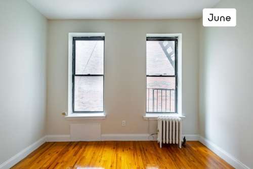 Private bedroom in 4 bed/1 bath Home 45 0