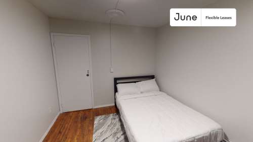 Private bedroom in 4 bed/1 bath Home 118 0