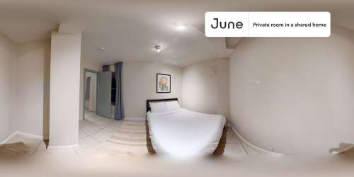 Private bedroom in 3 bed/1 bath Home 33 0