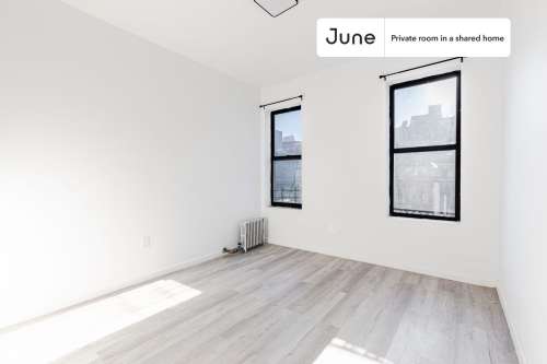 Private bedroom in 4 bed/1 bath Home 196 1