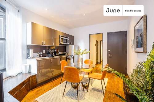 Private bedroom in 4 bed/2 bath Home 25 0
