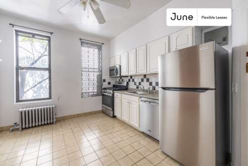  1 bedroom  in Upper West Side on a flexible lease 4 2