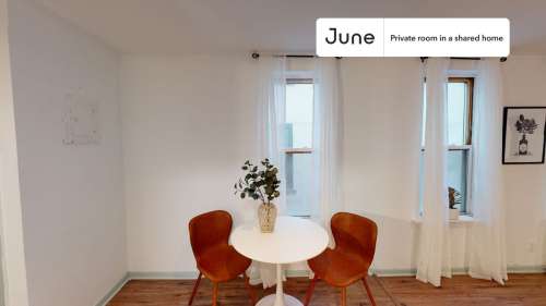 Private bedroom in 3 bed/1 bath Home 70 0