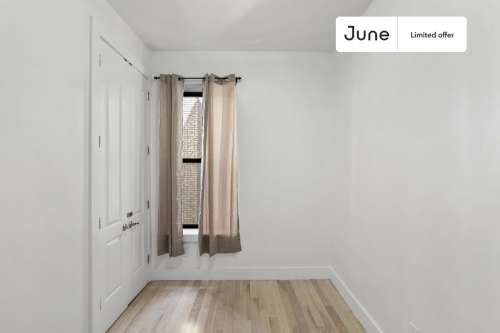 Private bedroom in 4 bed/1 bath Home 234 2