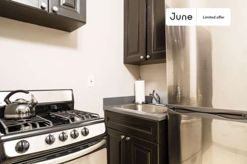  1 bedroom  in Hell's Kitchen on a flexible lease 7 0