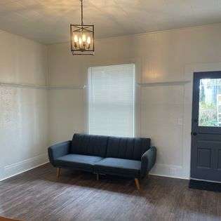 15th St - Nice room in newly renovated house 0