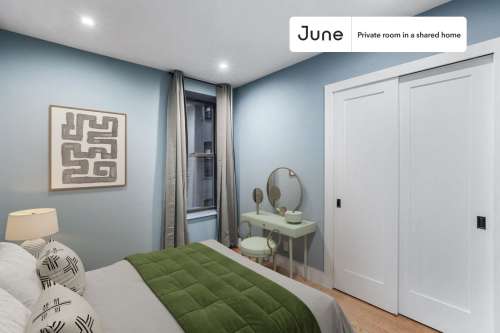 Private bedroom in 4 bed/1 bath Home 245 2