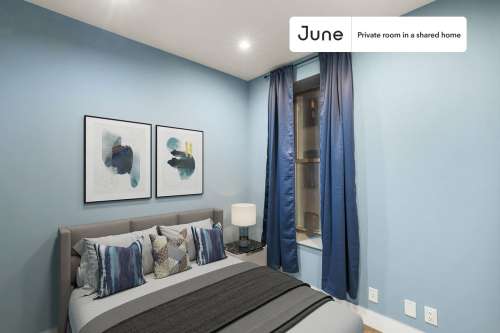 Private bedroom in 4 bed/1 bath Home 241 3