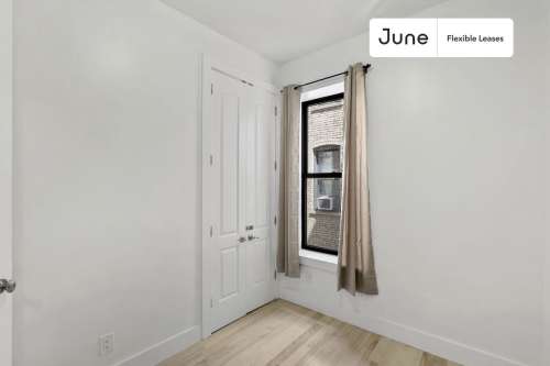 Private bedroom in 4 bed/1 bath Home 251 0