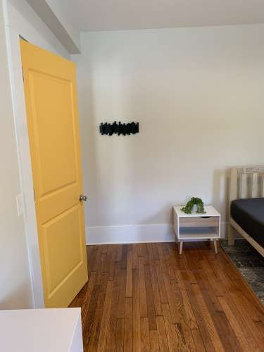 S Bed Foundation 506 Euclid 41