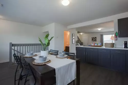 S Bed Canvas Townhomes Columbia 14