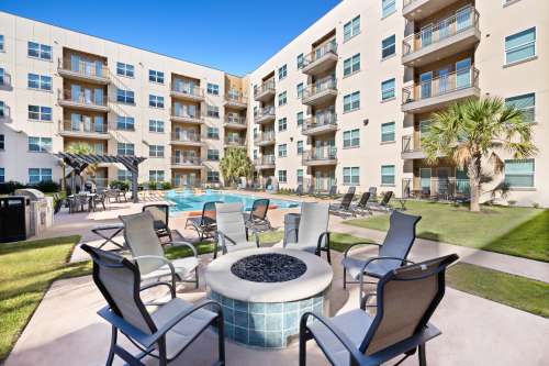 S Bed College Town San Marcos 10