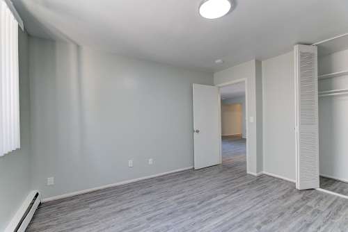 S Bed Johnson Legacy Apartments 29