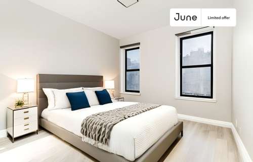 Private bedroom in 4 bed/1 bath Home 257 1
