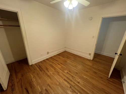 S Bed 2104 University Ave 48