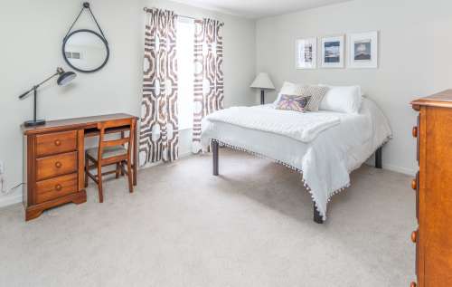 S Bed Canvas Townhomes - Allendale 18