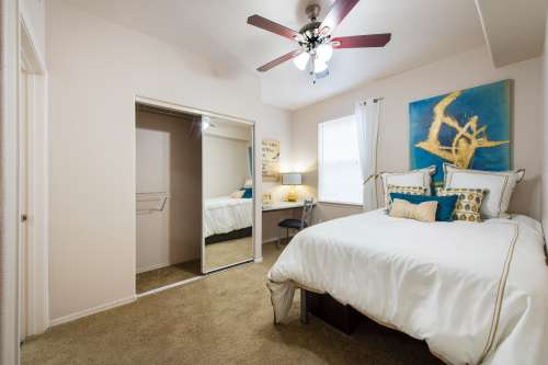 S Bed Gateway at Tempe 18