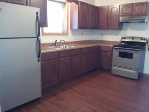 2025-04/FROSTBURG-STATE-Apartment-Building-16485543.webp