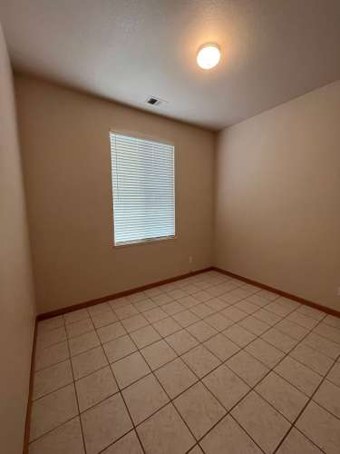 Beautiful Large Home in Northwest Davis 2
