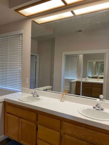 Beautiful Large Home in Northwest Davis 3