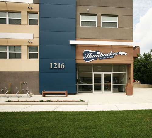 S Bed Humbucker Apartments 25