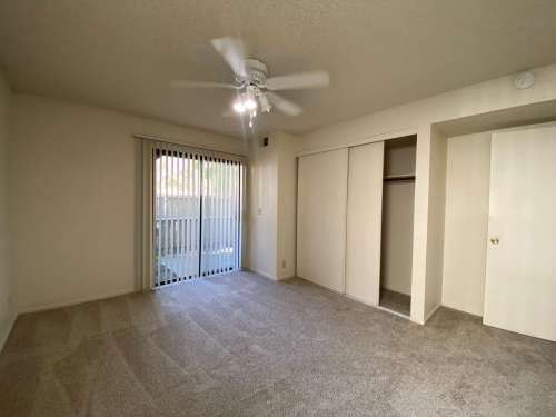 S Bed Eastlake Apartments 68
