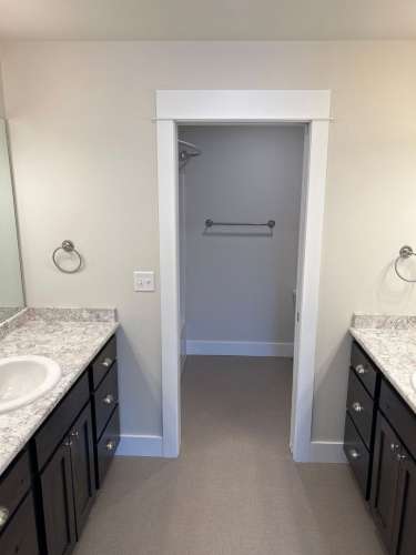 S Bed Abigail Lane Condos 6