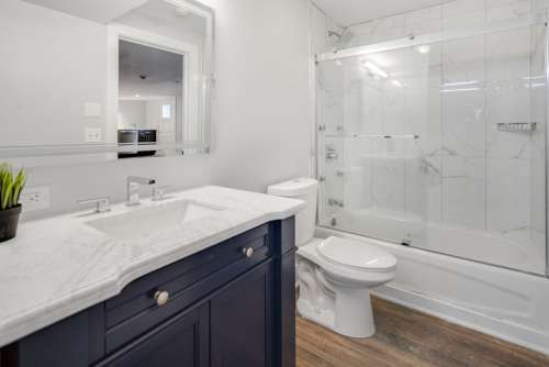 404-406 University Ave 16 1