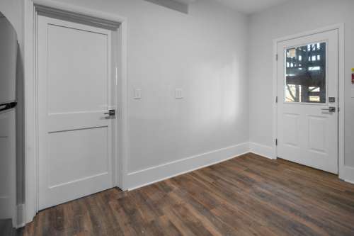 404-406 University Ave 20 0