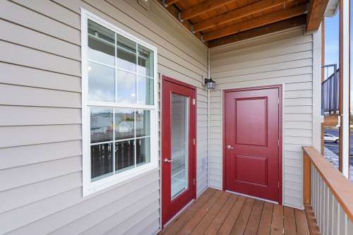 2125 - Creekside Crossing 18 0