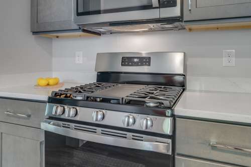 404-406 University Ave 24 0