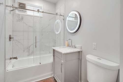 404-406 University Ave 25 0
