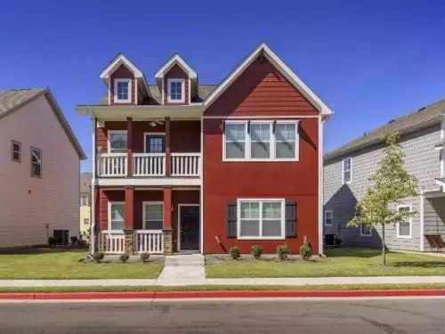MIDDLE-TENNESSEE-Apartment-Building-16678344.webp