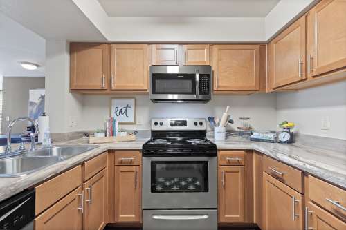 S Bed Tuscany Ranch Apartments 121