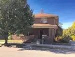 609 N Walnut St