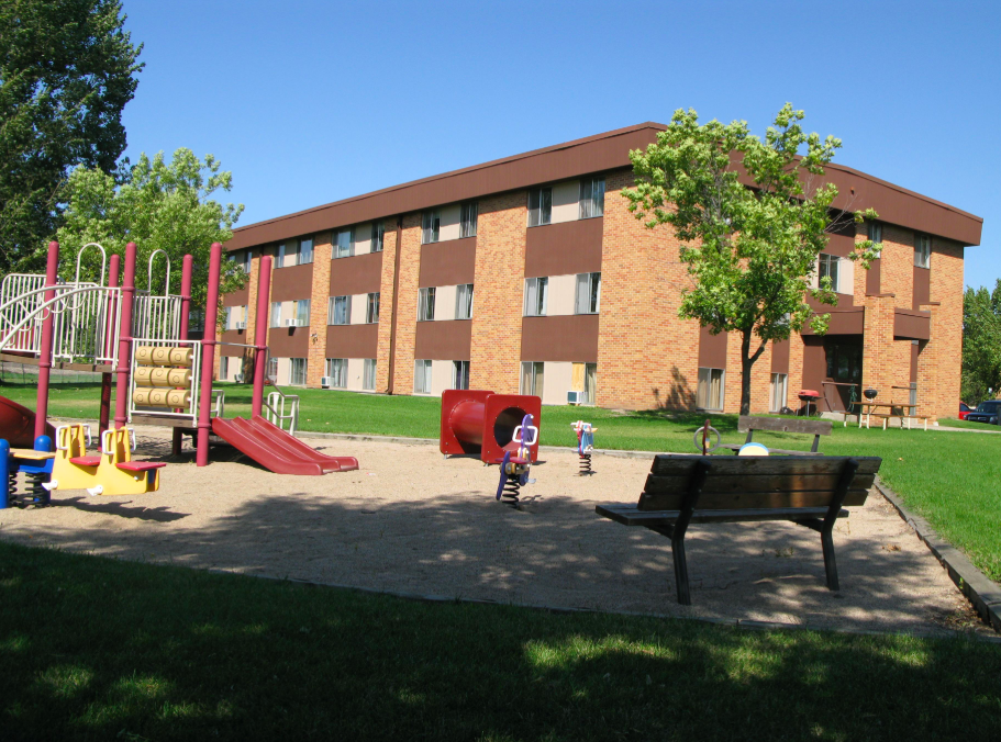 Carleton Court Grand Forks, North Dakota